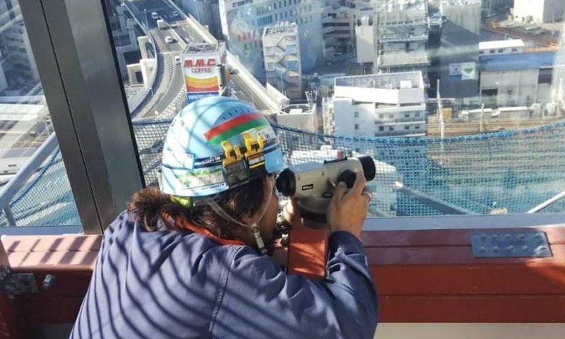 建設現場の測量